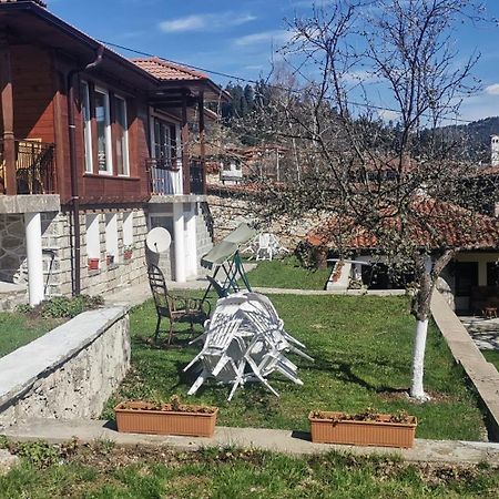 Апартамент При Рени Koprivshtitsa Buitenkant foto